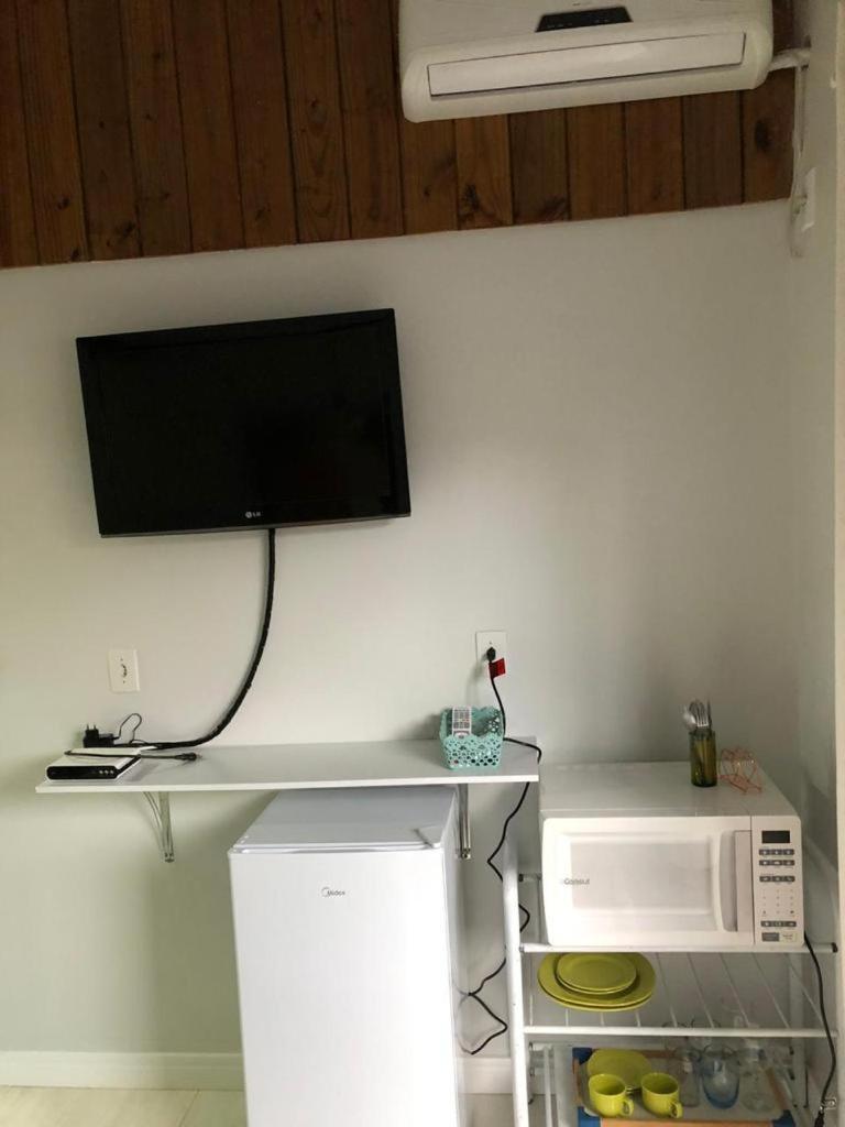 Suite Rua Pescada Amarela บอมบินญัส ภายนอก รูปภาพ